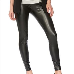 Hue Leatherette High-Rise Leggings